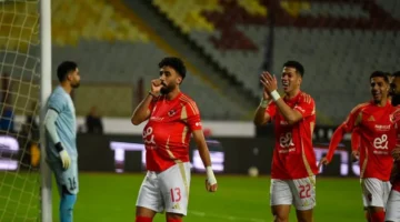 بصوت أيمن الكاشف.. توقيت مباراة الأهلي والإسماعيلي والقنوات الناقلة للديربي المنتظر